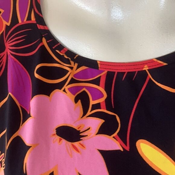 Land’s End Rash Guard coverup Black floral multi print Small Petite - Picture 2 of 5